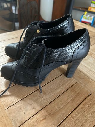 Scarpe con tacco CAMOMILLA N.40