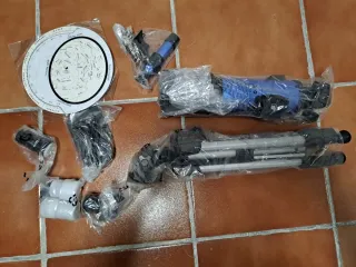 Telescopio Aomekie F40070M con trípode
