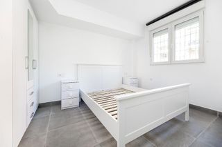 Piso en venta en San Francisco Javier en Granada