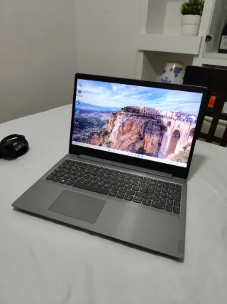 Portátil Lenovo Ideapad S145-15STA Gris