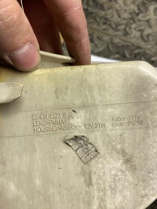 Frecce anteriori Ford Sierra Cosworth