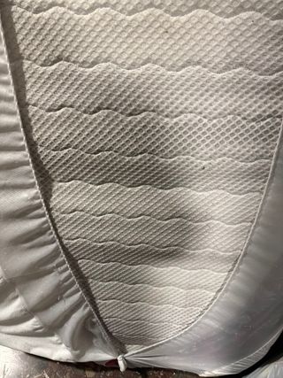 Colchón 1,90/90 cm y Somier 1,80/90 con Patas