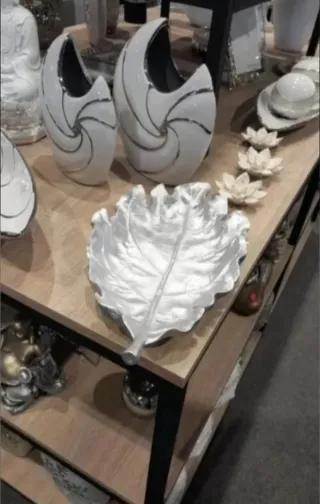 Centro de Mesa Hoja Plateada Cerámica