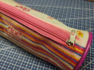 Portacolori vintage "Cioè" con cassa audio