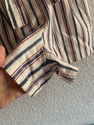 Shorts de rayas con cinturón
