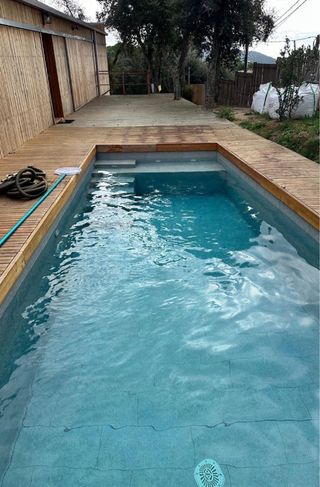 Mantenimiento de piscinas y servicio postventa