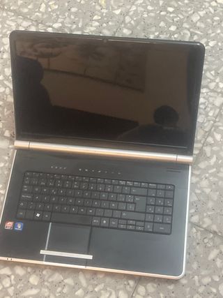 Packard Bell Portátil Rojo/Plata