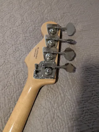 Bajo Fender Precision  fabricación casera