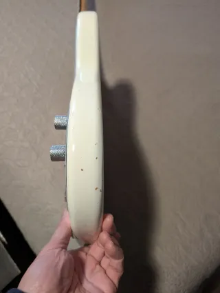 Bajo Fender Precision  fabricación casera