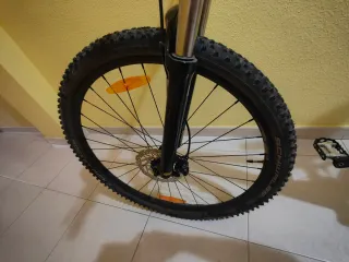 Bicicleta Cannondale Trail 5 2024.