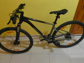 Bicicleta Cannondale Trail 5 2024.