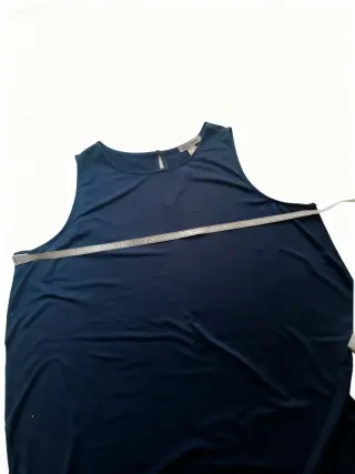 Vestido Midi Azul Marino Corte Fluido