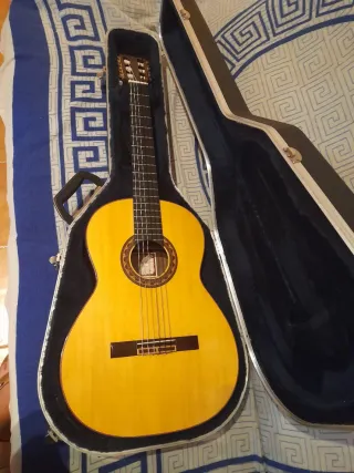 Guitarra Prudencio Sáez Modelo 24