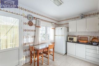 Chalet en venta en Barrio de la Vega en Monachil