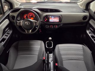 Toyota Yaris 1.3i  2017