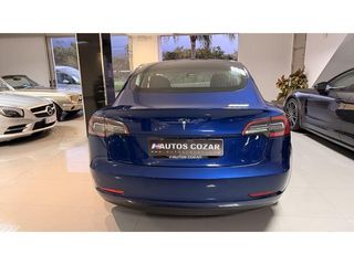 Tesla Model 3 Estándar Plus RWD 225 kW (306 CV)