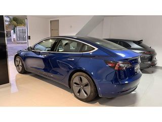 Tesla Model 3 Estándar Plus RWD 225 kW (306 CV)