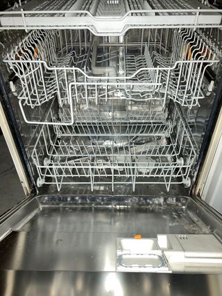 Lavavajillas / lavaplatos MIELE, urgente