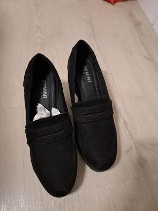 Zapatos de tacón negros