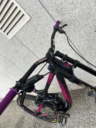 Bicicleta Commencal Supreme Park 2016