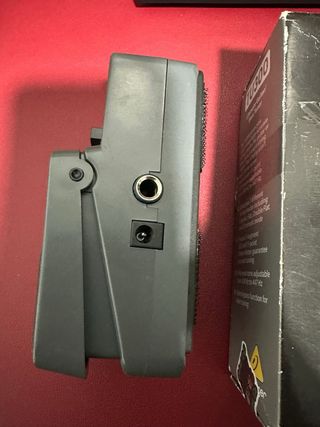 Pedal Afinador Behringer TU300 Cromático