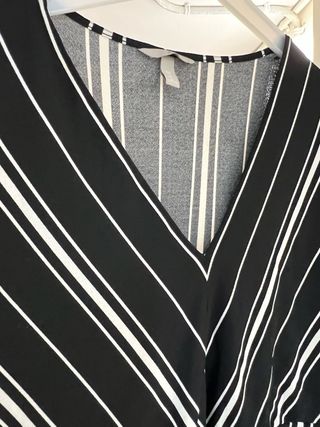 Vestido rayas blanco y negro