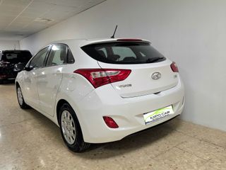 Hyundai i30 2015