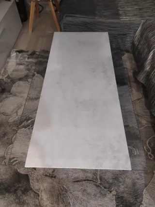 Mesa de centro moderna cristal y madera