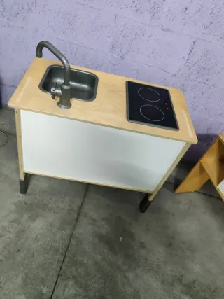 Cocinita de juguete DUKTIG abedul