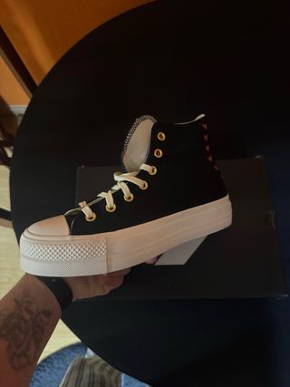 Converse plataforma negras talla 39,5