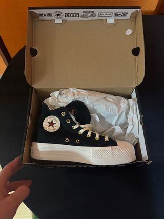 Converse plataforma negras talla 39,5