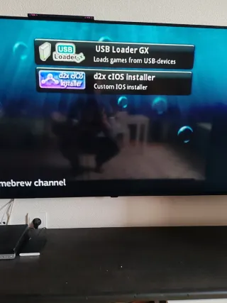 Nintendo Wii Mini Negra/Roja + Accesorios