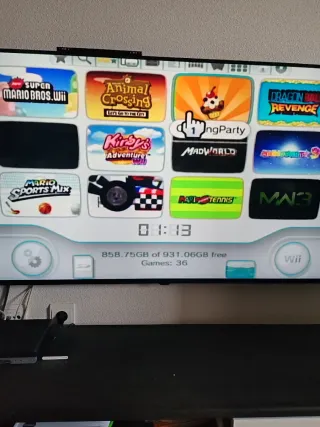 Nintendo Wii Mini Negra/Roja + Accesorios