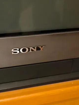 Televisor Sony Trinitron CRT Gris