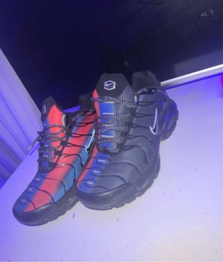 Nike TN Scarpe Blu/Rosse usate. Poche volte