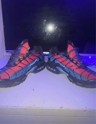 Nike TN Scarpe Blu/Rosse usate. Poche volte