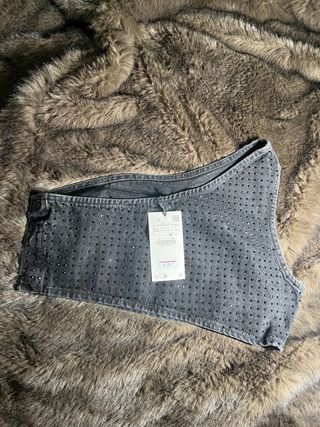 Top Zara brillos un hombro Talla XL