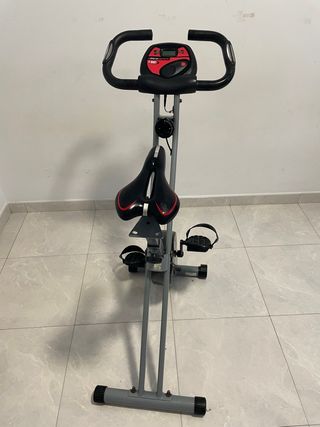 Bicicleta Estática Ultrasport Negra y Roja.