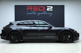 Porsche Taycan Turbo Cross Turismo