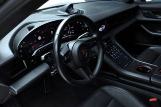 Porsche Taycan Turbo Cross Turismo