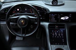 Porsche Taycan Turbo Cross Turismo