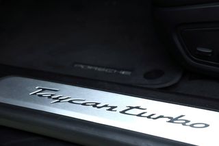 Porsche Taycan Turbo Cross Turismo