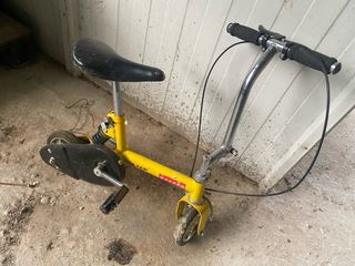 Mini bici amarilla plegable