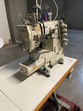 Macchina da cucire industriale KANSAI special