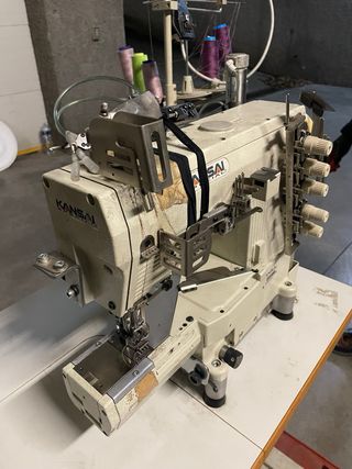 Macchina da cucire industriale KANSAI special