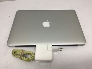 portatil apple apple macbook air core i5 1.8 13 (2017) (a1466)