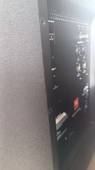 Subwoofer Activo JBL 18 Pulgadas