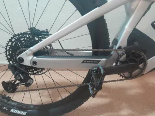 SCOTT STRIKE ERIDE 920 EVO