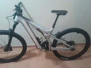 SCOTT STRIKE ERIDE 920 EVO