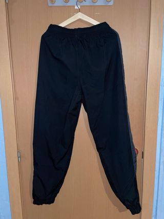 Chaqueta Nike TN Air Negra y Gris